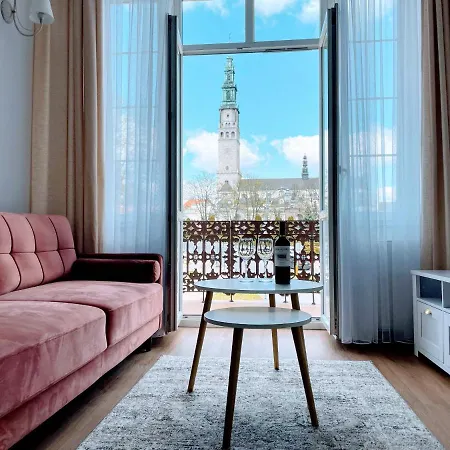 Bialy Kruk Apartamenty Vis-A-Vis Jasnej Gory Czestochowa Exterior photo